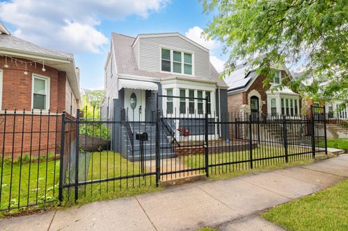 7638 S Laflin St, CHICAGO, IL, 60620-4129 | Card Image