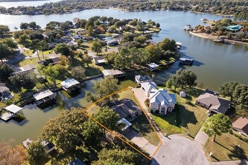 4109 Newport Bay Ct, Granbury, TX, 76049-5880 | Card Image