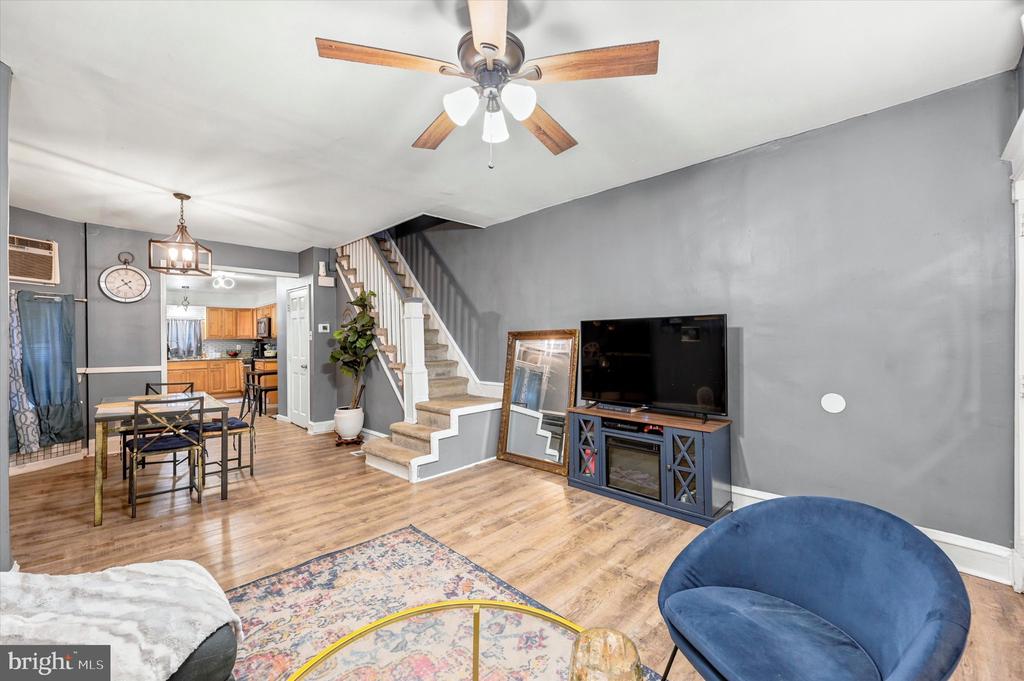Residential in PHILADELPHIA 5