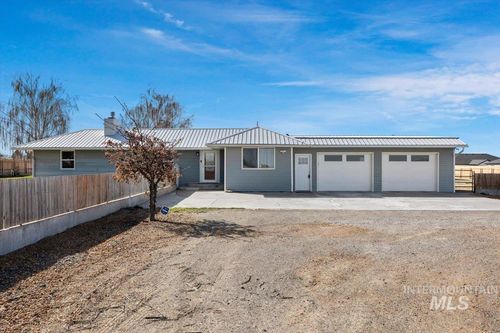 109 16th Ave W, Jerome, ID, 83338-5266 | Card Image