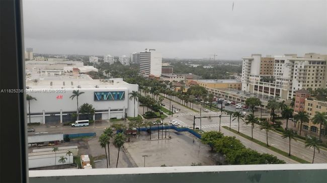 1411 - 2670 E Sunrise Blvd, Condo with 1 bedrooms, 1 bathrooms and null parking in Fort Lauderdale FL | Image 6