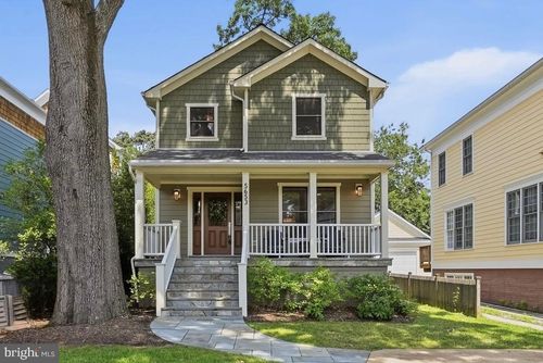 5653 7th St N, ARLINGTON, VA, 22205-1015 | Card Image