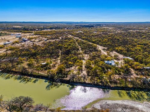 12056 Spring Creek Ln, San Angelo, TX, 76904-3942 | Card Image