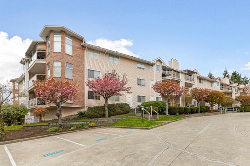 111-22611 116 Ave, Maple Ridge, BC, V2X0W7 | Card Image