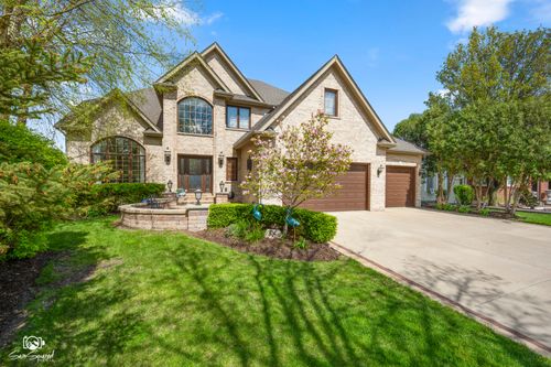 5915 Rosinweed Ln, Naperville, IL, 60564-1641 | Card Image
