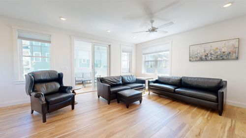 23 Ferndale Way, Shelburne, VT, 05482-7290 | Card Image