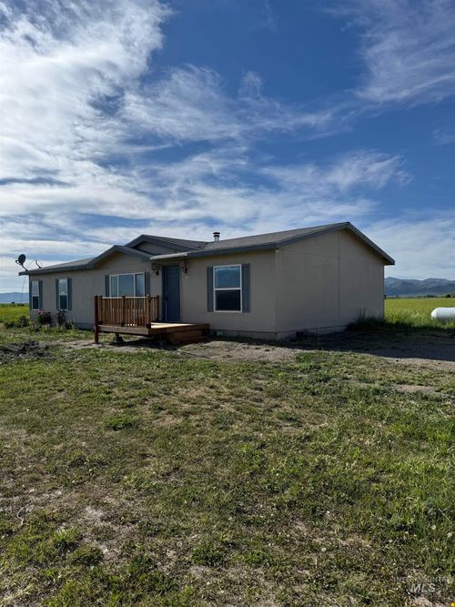 501 Timber Ave, Fairfield, ID, 83327 | Card Image