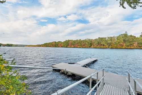 unit-3-17 River Front Dr, Manchester, NH, 03102-3264 | Card Image