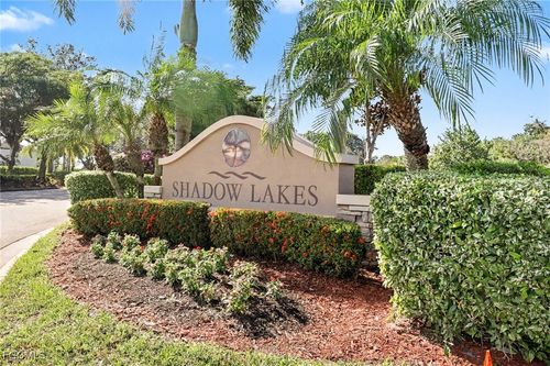 746 Center Lake St, LEHIGH ACRES, FL, 33974-0812 | Card Image