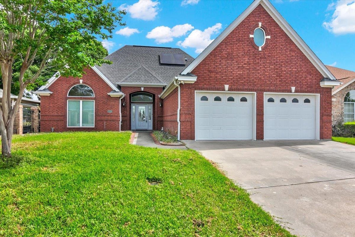 Golfhill Dr, Port Arthur, TX 77642
