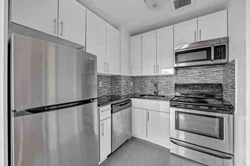 3a-419 E 117th St, New York, NY, 10035-5026 | Card Image