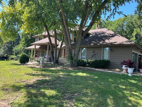7701 Old Post Rd, Crystal Lake, IL, 60014-8271 | Card Image