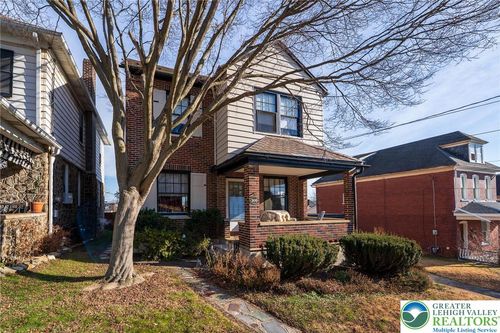 309 N 10th St, EASTON, PA, 18042-3313 | Card Image