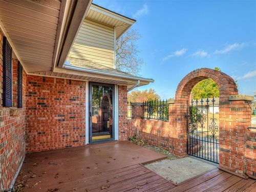 1316 Huron St, Norman, OK, 73071-3608 | Card Image