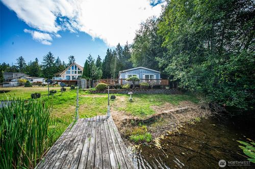1840 Se Crescent Dr, Shelton, WA, 98584-8670 | Card Image