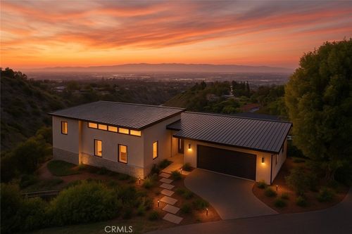 27691 Eastvale Rd, Palos Verdes Peninsula, CA, 90274-4022 | Card Image