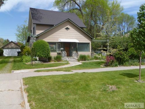 748 Falls Ave, American Falls, ID, 83211-1416 | Card Image