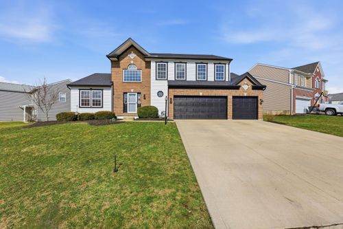 207 Autumn Leaves Way, Johnstown, OH, 43031-1371 | Card Image