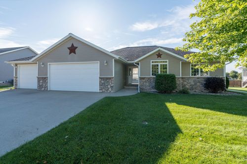 1435 9th St N, New Ulm, MN, 56073-1573 | Card Image
