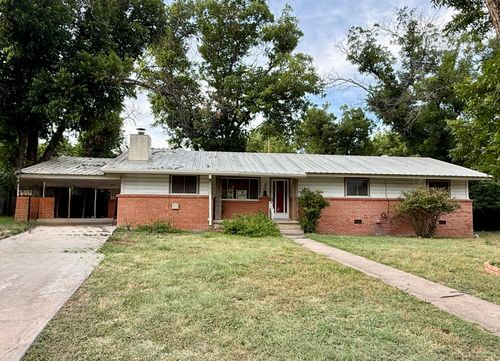 204 Cenizo St, Junction, TX, 76849-4408 | Card Image