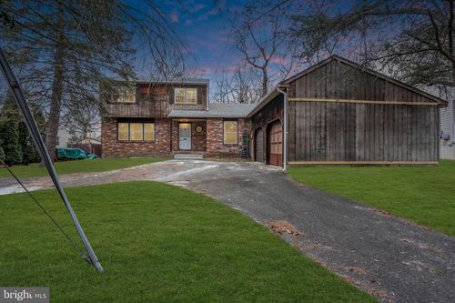 225 Lakeside Ave, Blackwood, NJ, 08012-2922 | Card Image