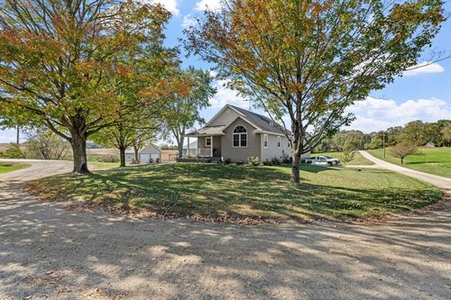 53995 280th Ave, Pine Island, MN, 55963-8609 | Card Image