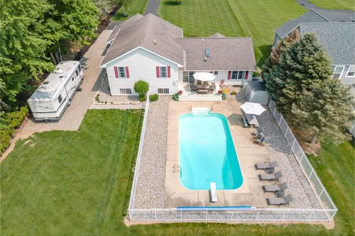 209 Adolph Shrs, Coldwater, MI, 49036-8294 | Card Image