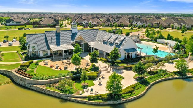 Carriage house, infinity pool | Image 30