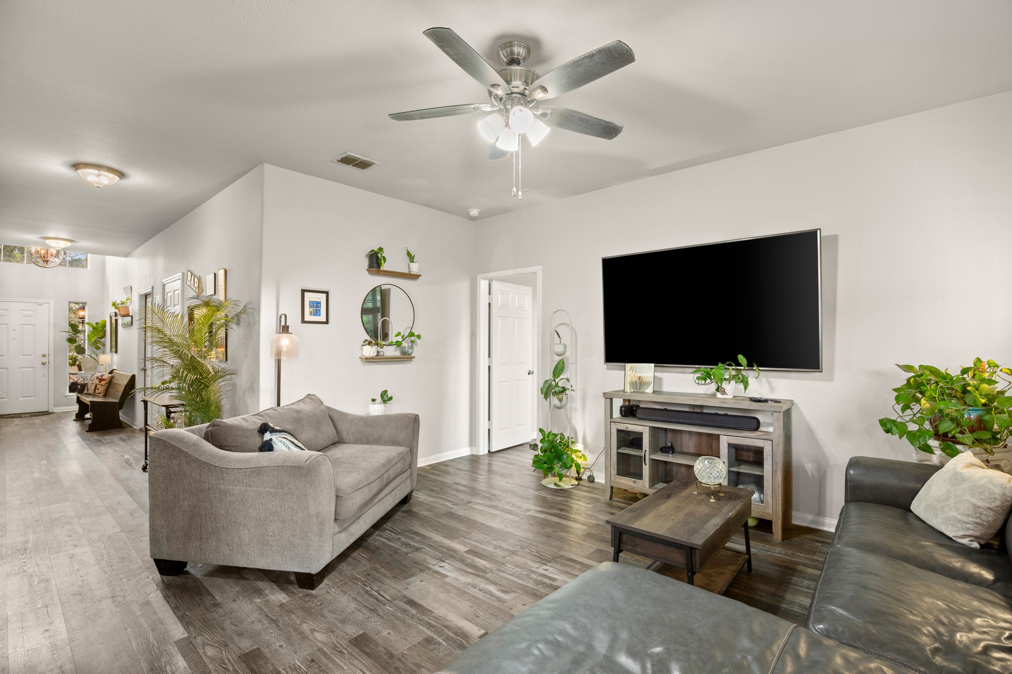 James Manor St, Manor, TX 78653
