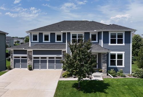 10329 Kentucky Ave N, Brooklyn Park, MN, 55445-3281 | Card Image