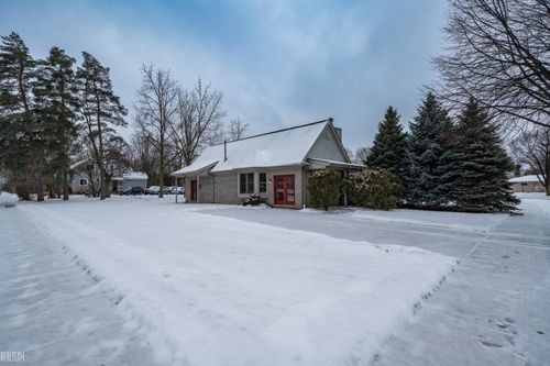13498 Butler Dr, Sterling Heights, MI, 48313-3413 | Card Image