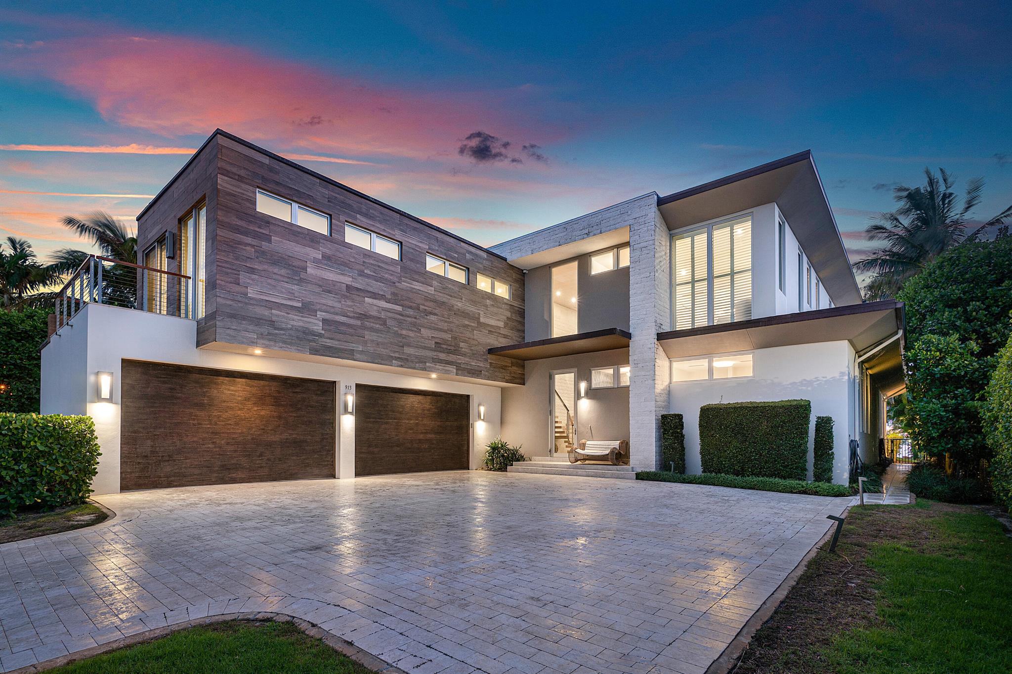 Atlantic Dr, Lantana, FL 33462