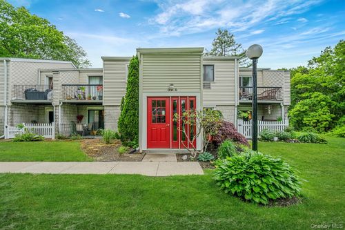 1b-38 Richmond Blvd, Ronkonkoma, NY, 11779-3684 | Card Image