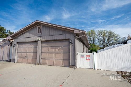 10162 W Mesquite Ln, Boise, ID, 83704-9713 | Card Image