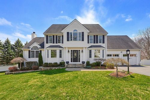 19 Harmony Trl, Hopedale, MA, 01747-1432 | Card Image