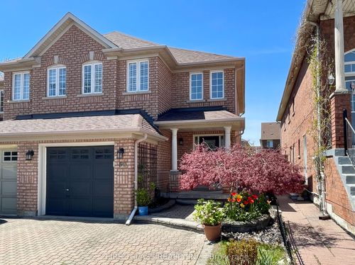 50 Belwood Blvd, Concord, ON, L4K5H4 | Card Image
