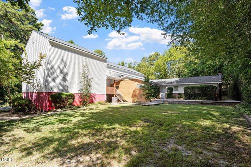 apt-d-3916 Greenleaf St, Raleigh, NC, 27606-2577 | Card Image