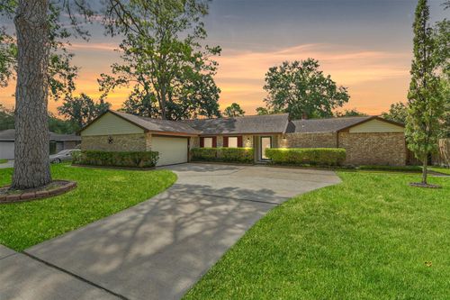 12415 Pantano Dr, Houston, TX, 77065-2311 | Card Image