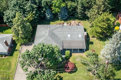 13 Oxford Dr, Livingston, NJ, 07039-1406 | Card Image