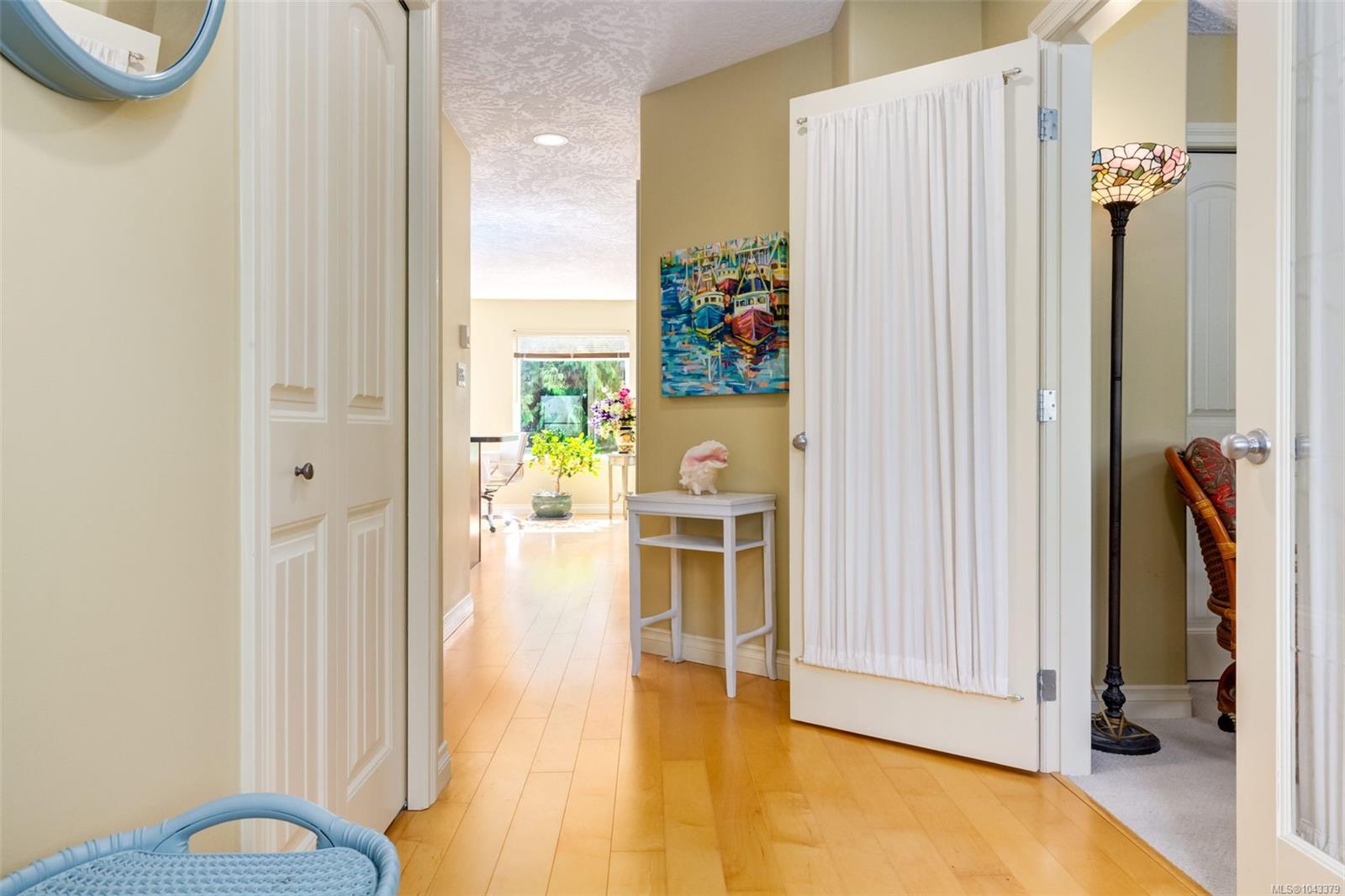 Residential in Qualicum Beach 5