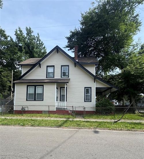 2101 Camden Ave, Portsmouth, VA, 23704-5515 | Card Image