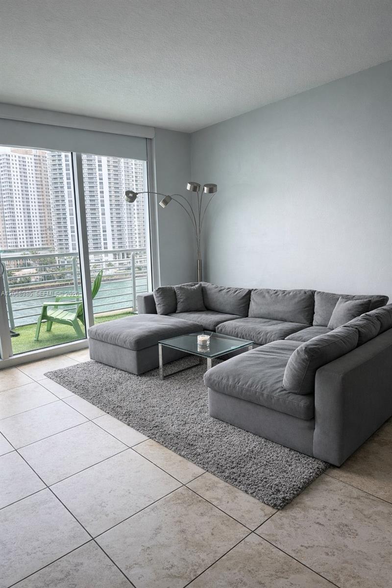 Residential Lease in Miami 5