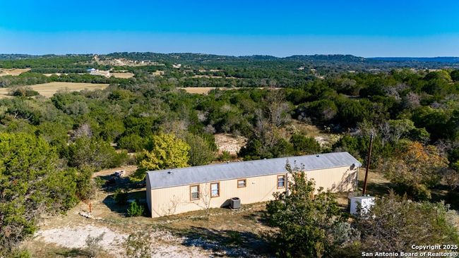 135 Feather Ridge Rd, House other with 3 bedrooms, 2 bathrooms and null parking in Center Point TX | Image 6