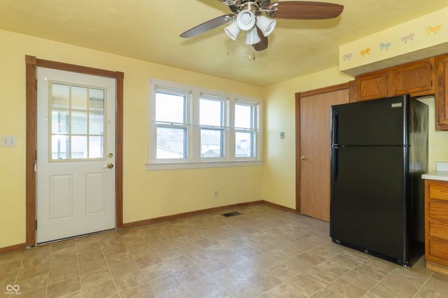 218 Illinois St, House other with 2 bedrooms, 1 bathrooms and null parking in Shirley IN | Image 13