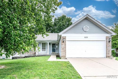 820 Fall Crown Lane, Fenton, MO, 63026 | Card Image