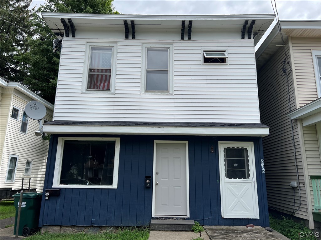 253 W 5th Street, Sold in OswegoCity Zoocasa