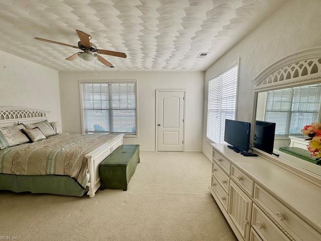807 Turnberry Arch, House attached with 3 bedrooms, 2 bathrooms and null parking in Cape Charles VA | Image 12