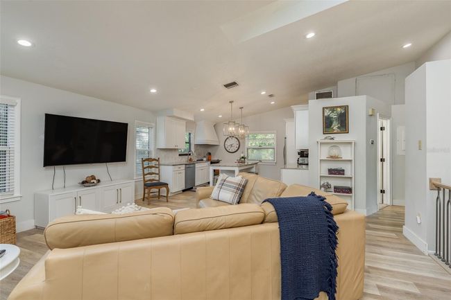 314 Ontario Ave, House other with 4 bedrooms, 3 bathrooms and null parking in CRYSTAL BEACH FL | Image 7