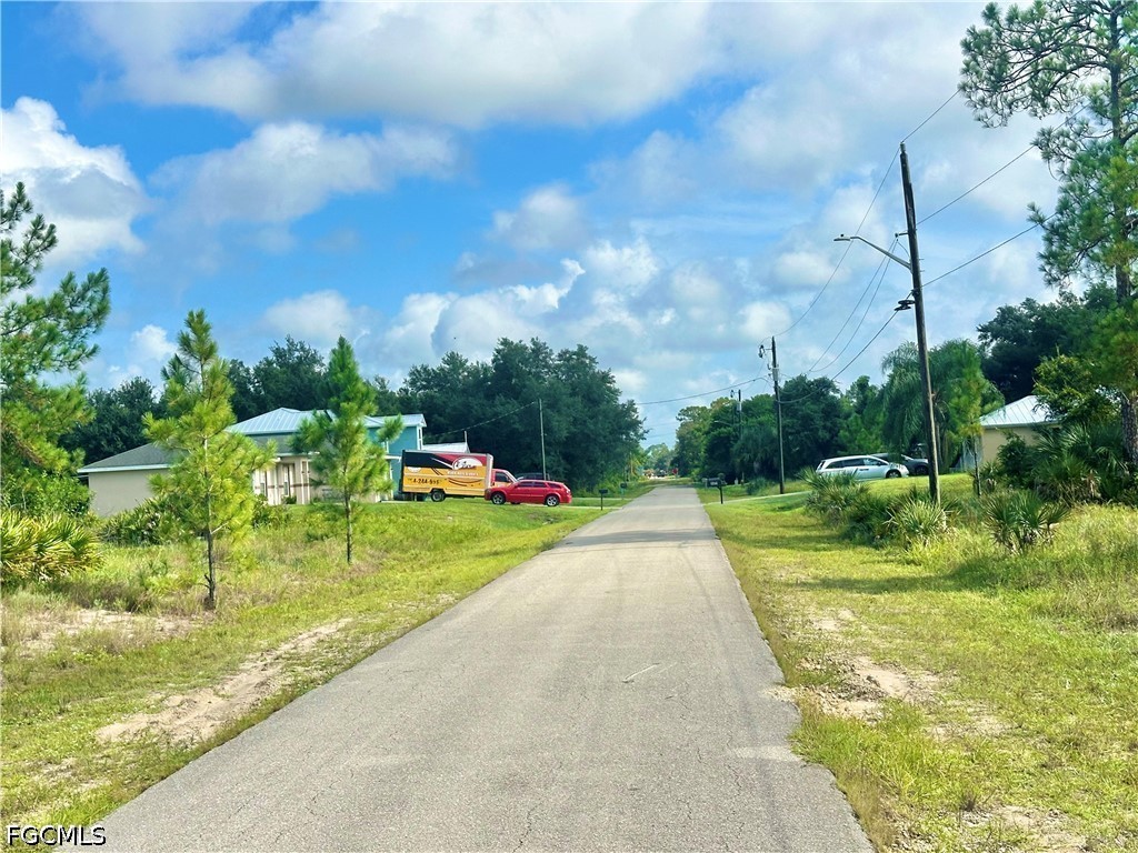 Land in Lehigh Acres 4