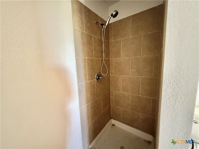 16066 Mclennan Rd, Home with 0 bedrooms, 0 bathrooms and null parking in Troy TX | Image 24